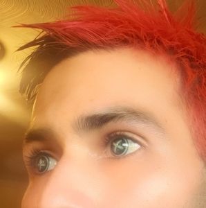 Meet your Posher, Kory